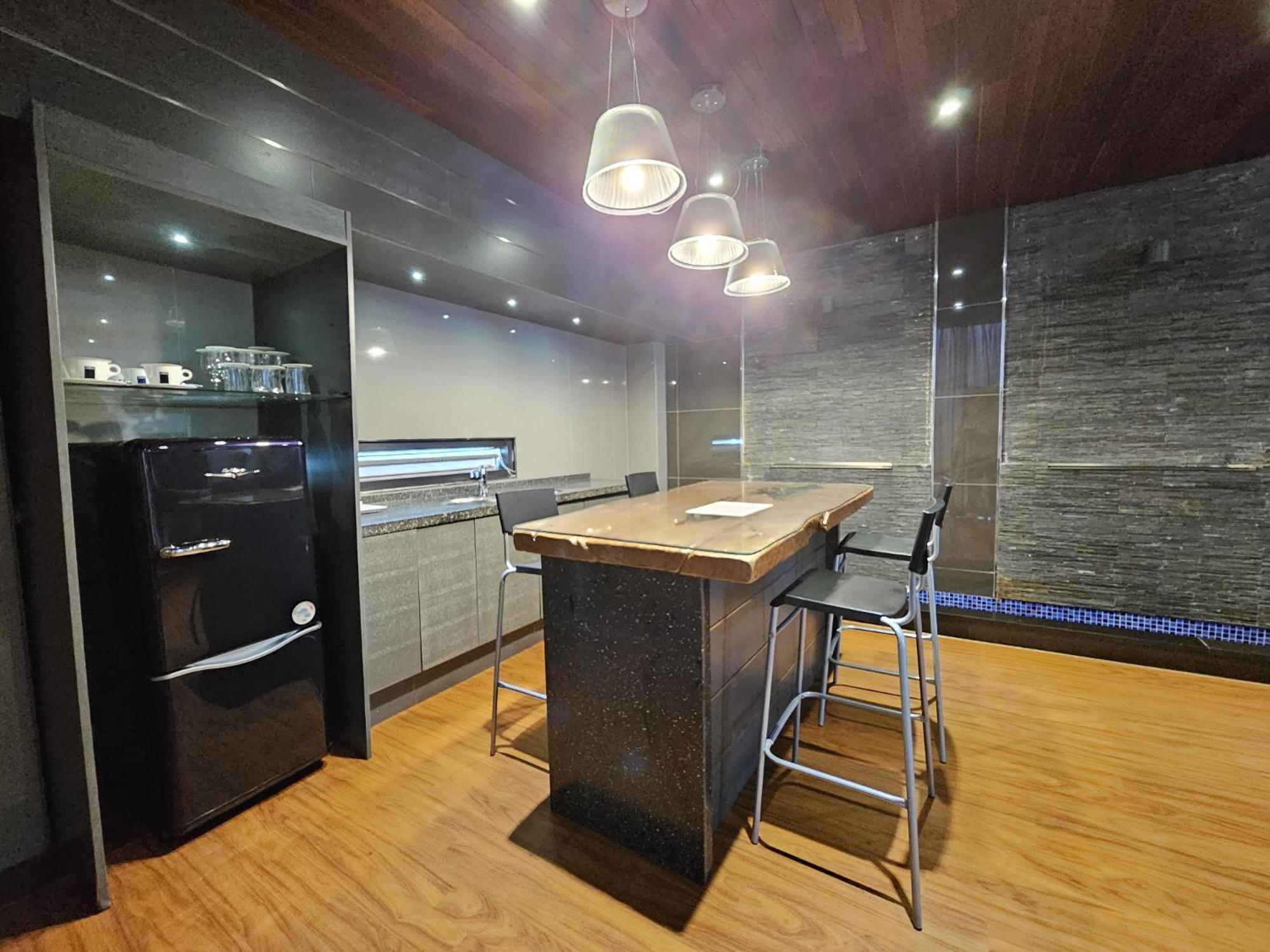 Jeju Hotel Scarboro Seogwipo Ngoại thất bức ảnh