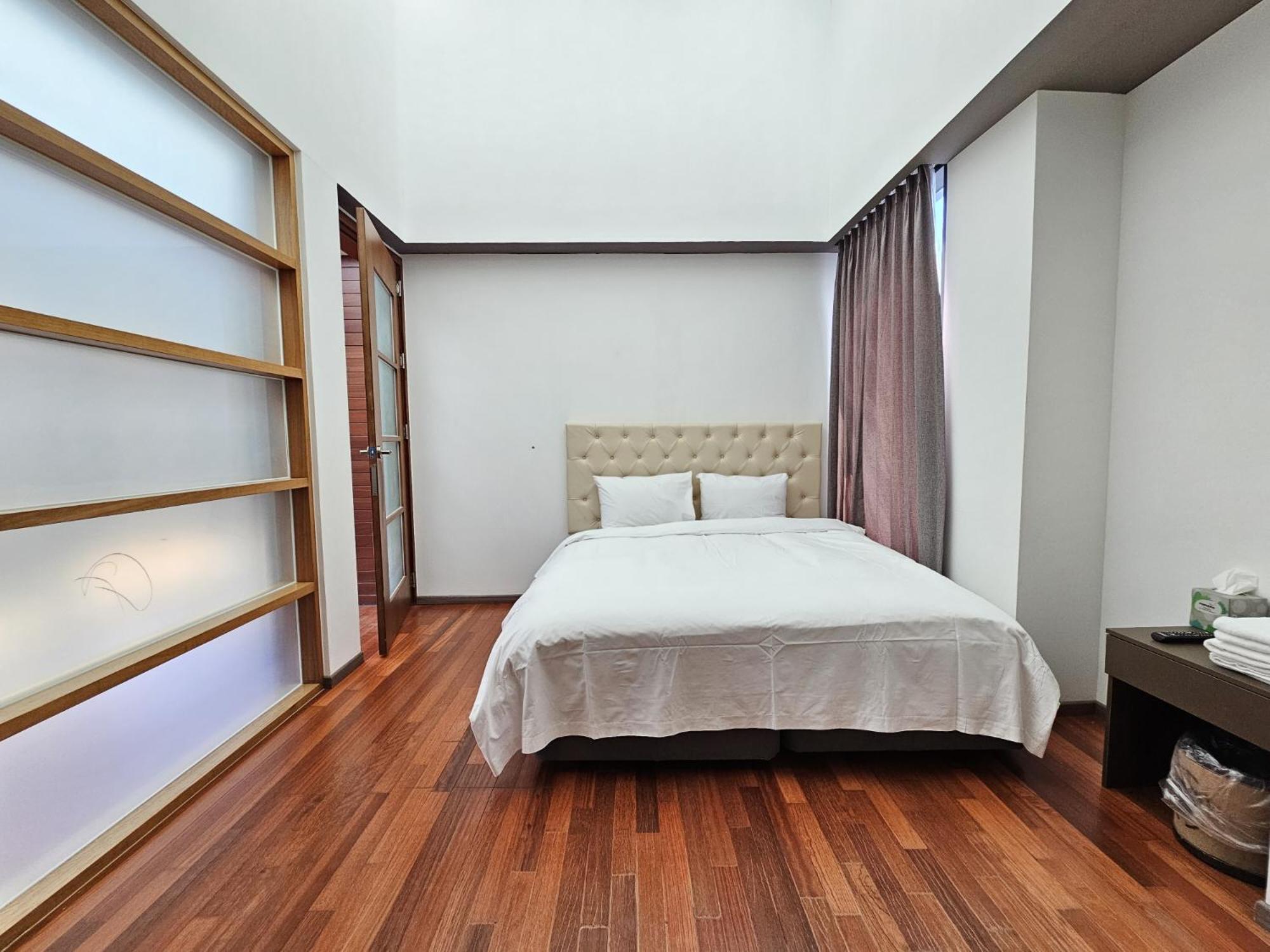 Jeju Hotel Scarboro Seogwipo Ngoại thất bức ảnh
