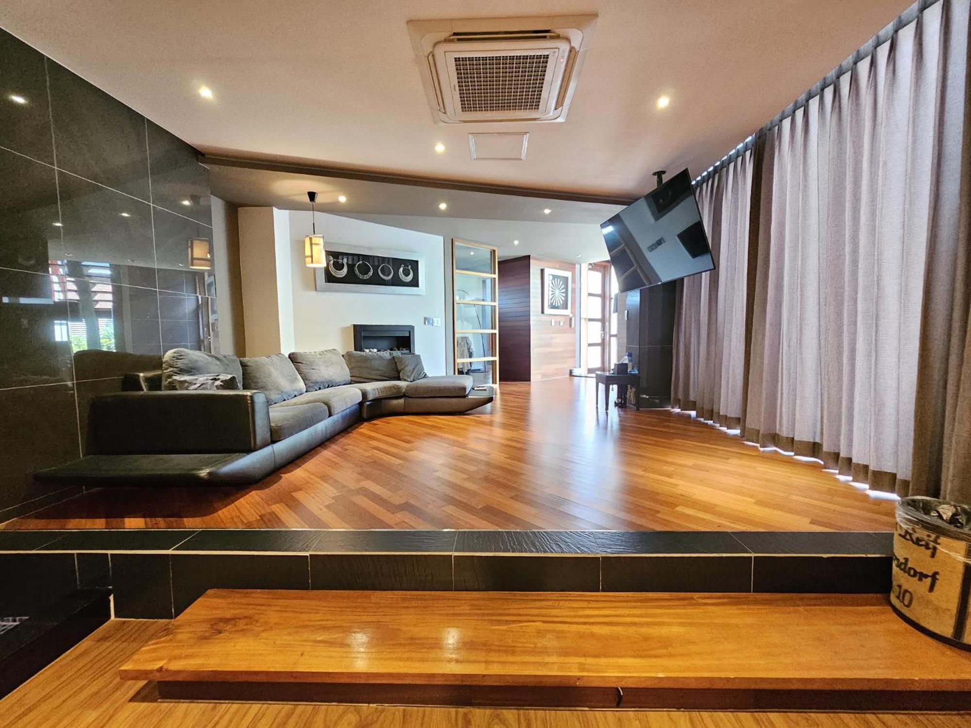 Jeju Hotel Scarboro Seogwipo Ngoại thất bức ảnh