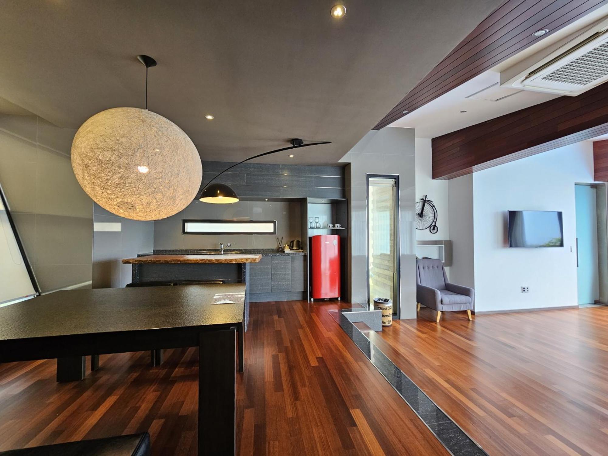 Jeju Hotel Scarboro Seogwipo Ngoại thất bức ảnh