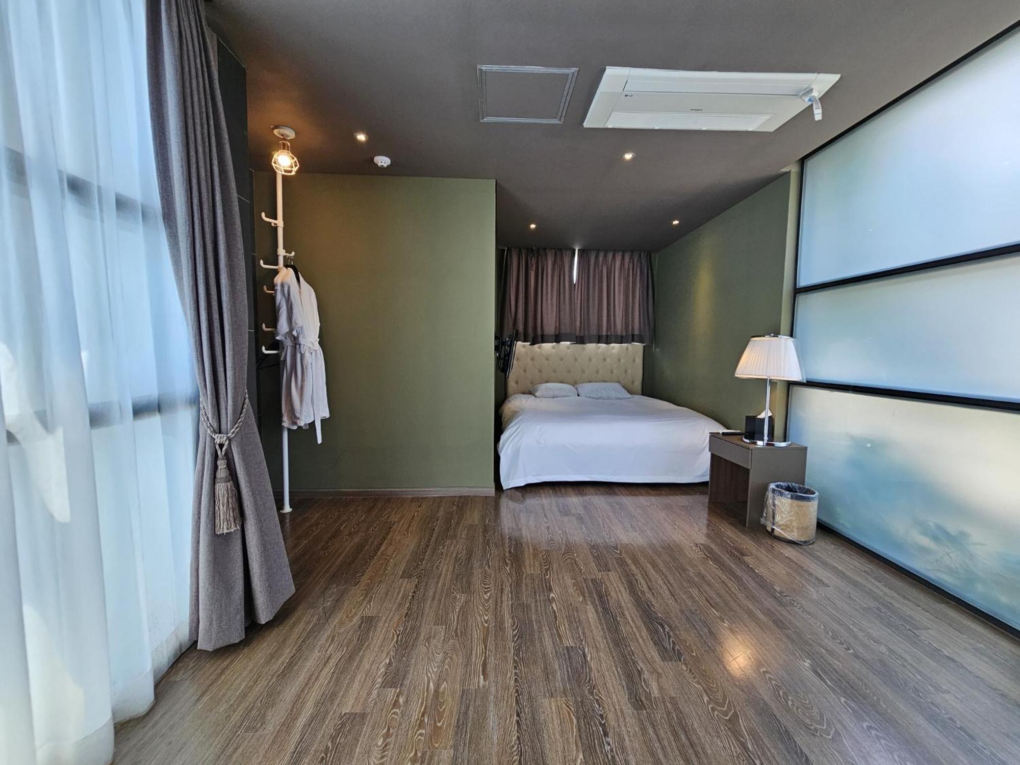 Jeju Hotel Scarboro Seogwipo Ngoại thất bức ảnh