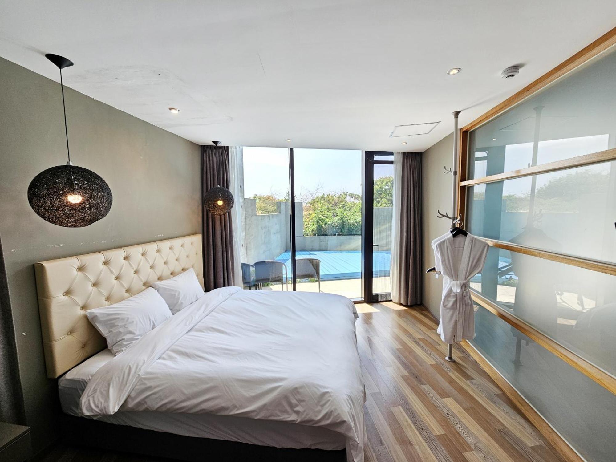 Jeju Hotel Scarboro Seogwipo Ngoại thất bức ảnh