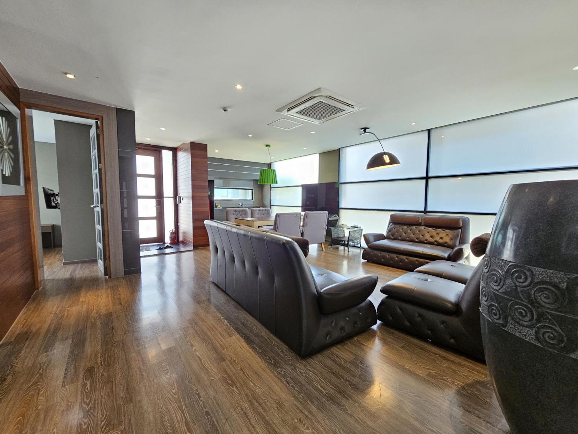 Jeju Hotel Scarboro Seogwipo Ngoại thất bức ảnh