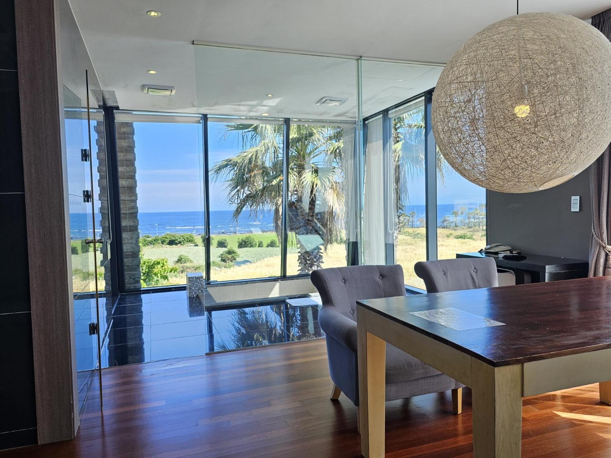 Jeju Hotel Scarboro Seogwipo Ngoại thất bức ảnh