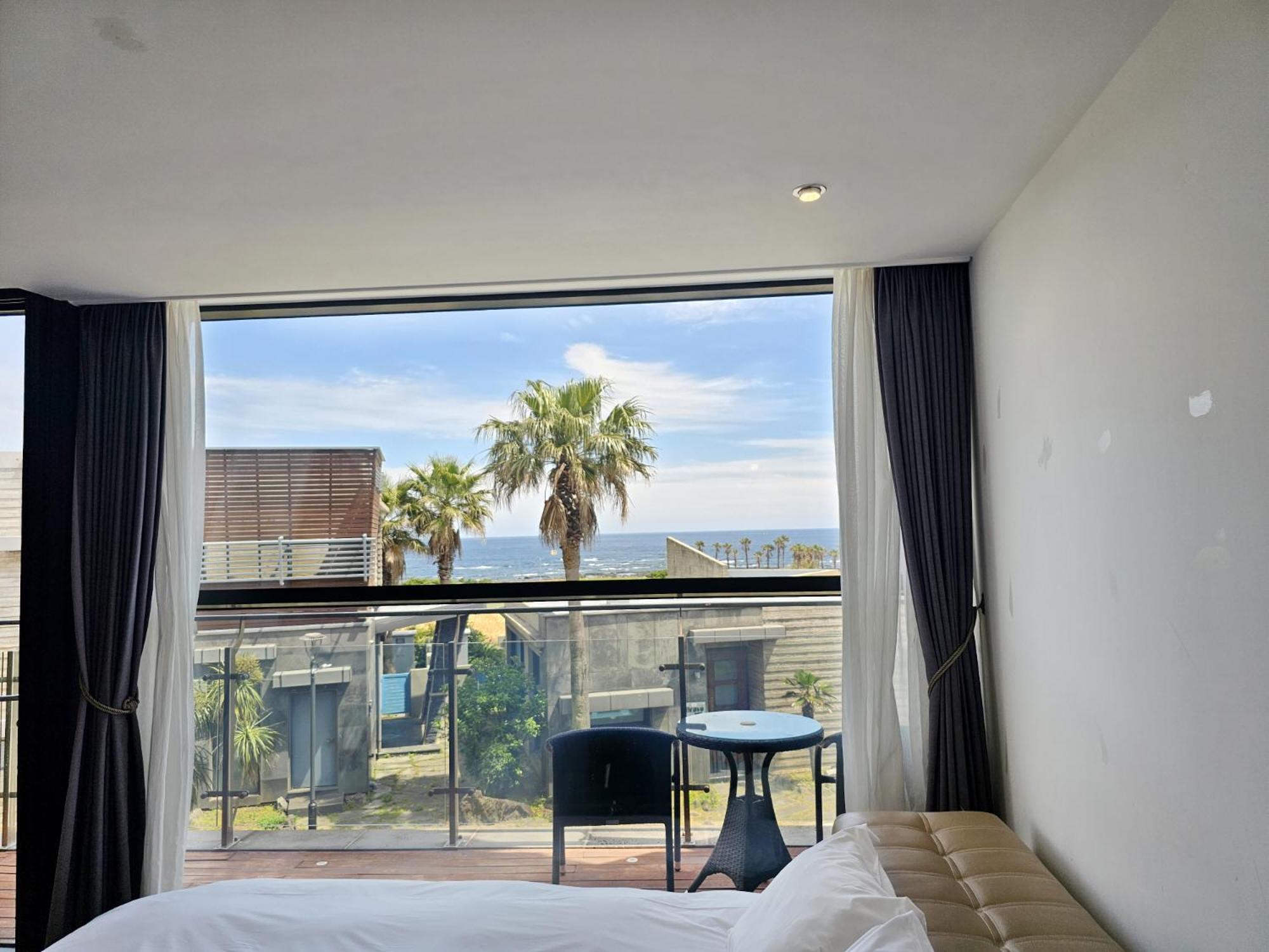 Jeju Hotel Scarboro Seogwipo Ngoại thất bức ảnh