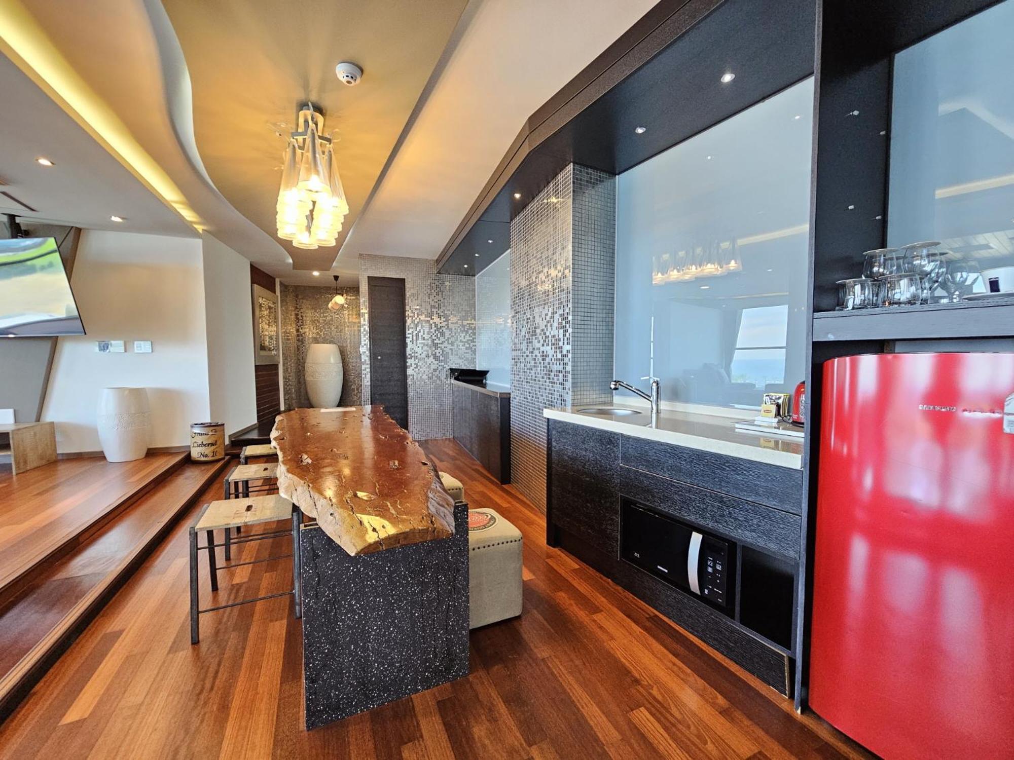 Jeju Hotel Scarboro Seogwipo Ngoại thất bức ảnh