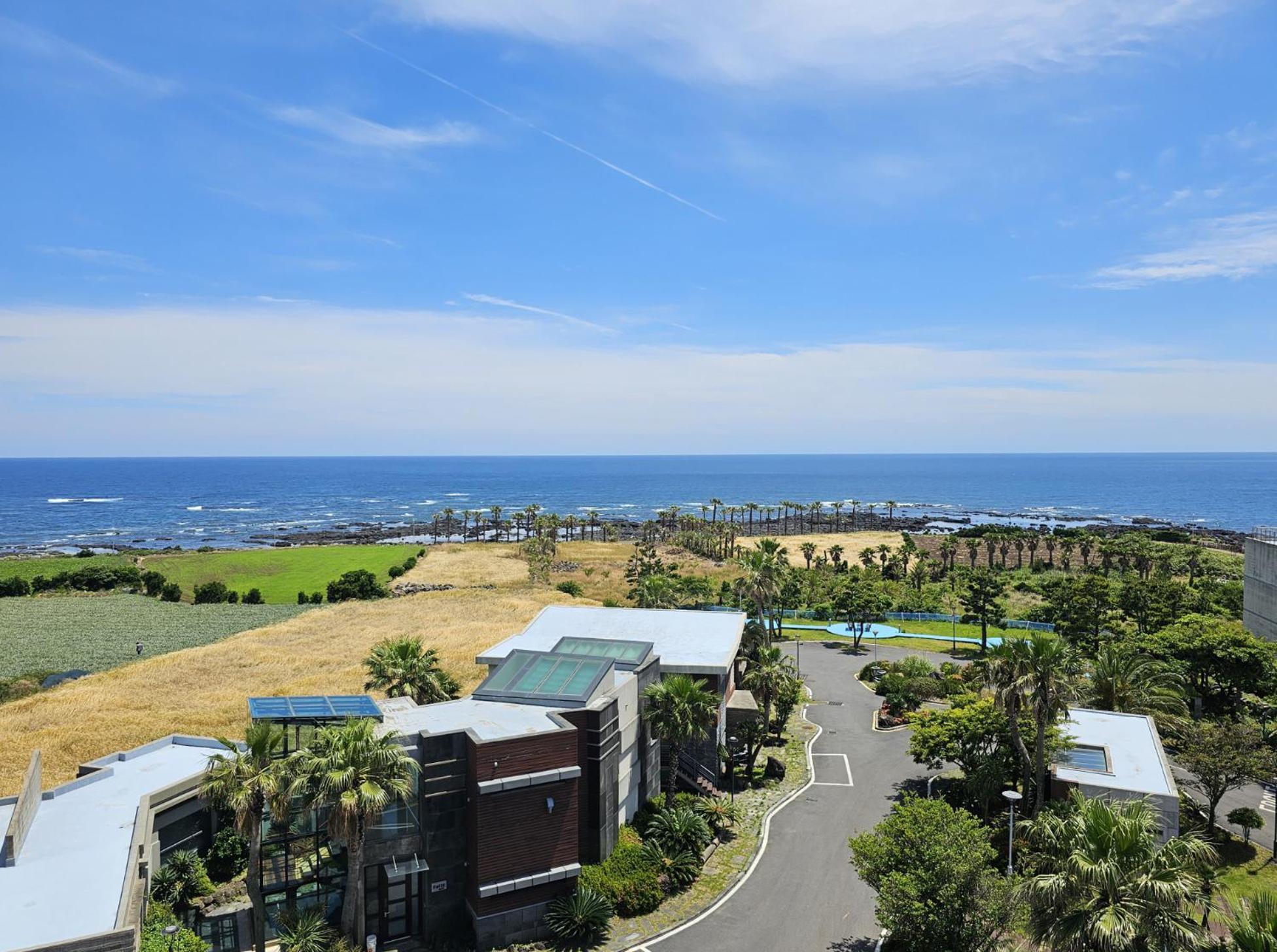 Jeju Hotel Scarboro Seogwipo Ngoại thất bức ảnh