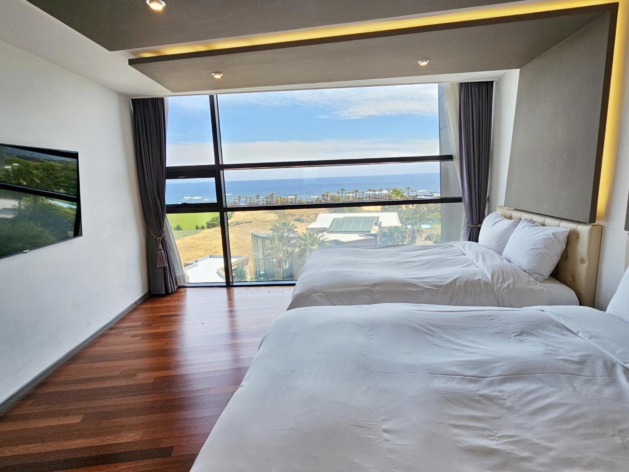 Jeju Hotel Scarboro Seogwipo Ngoại thất bức ảnh